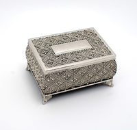 Personalized engraved jewelry boxes