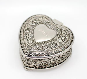 Personalized jewelry box - Antique design heart Engraved with a Name