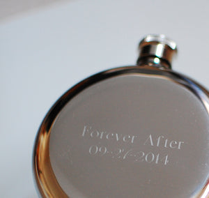 Personalized flask with engraving on the back - Round flask - Groomsmen gift - Engraved flask