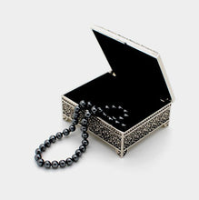 Personalized jewelry box - 4 Inch Antique jewelry box - Engraved keepsake box - Silver trinket box
