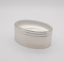 Personalized oval jewelry box - Engraved with name - Modern design