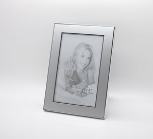Personalized 4x6 picture frame  -  Engraved photo frame - Silver picture frame with engraving
